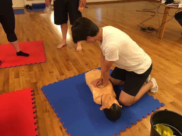 Førstehjælp i Taifu Karate Dojo 6